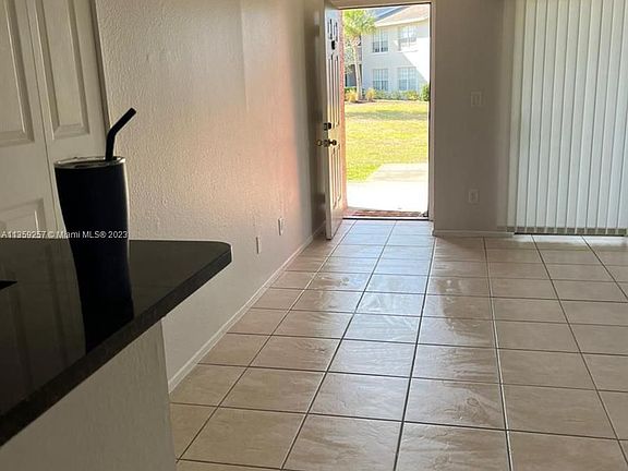 4th image of 142 Santa Clara Dr APT 16