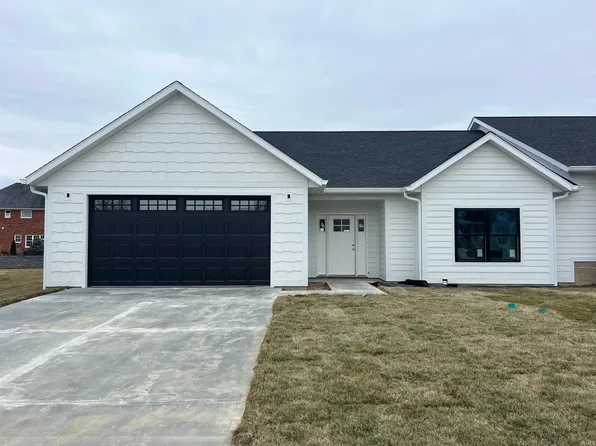 917 Stonehenge Dr, Bedford, IN 47421