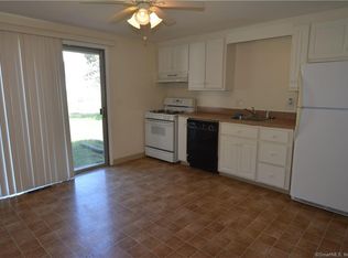 5 Redbud Ln, Glastonbury, CT 06033