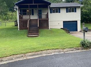 1411 Knapp Ct, Neosho, MO 64850