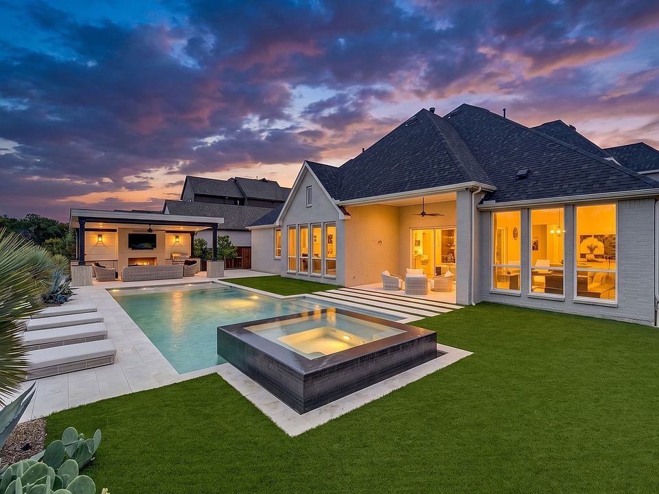 1st image of 520 Rock Barn Dr
