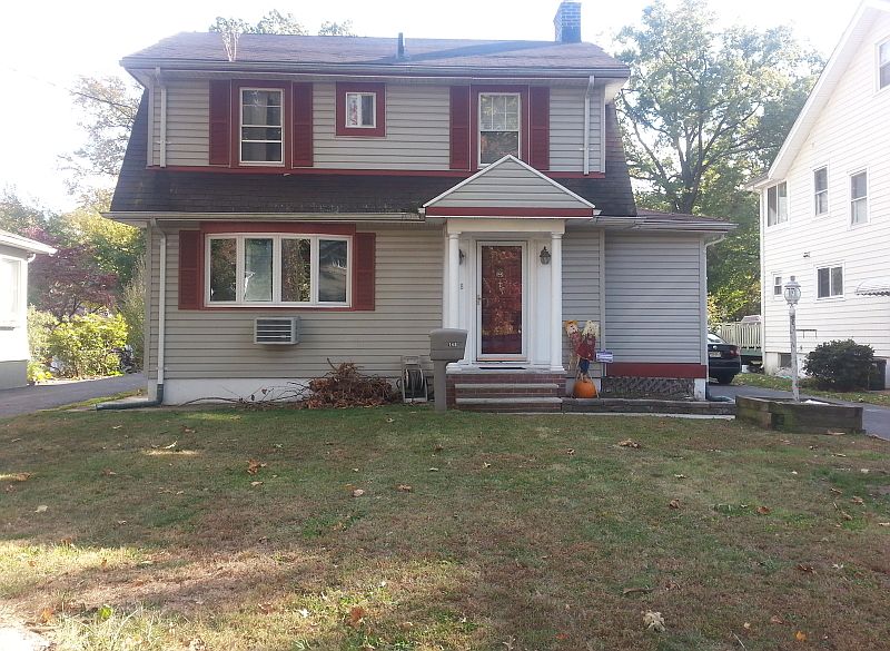 1st image of 148 E Lincoln Ave