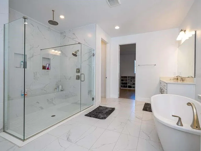16870 Sanctuary Dr — Photo 62