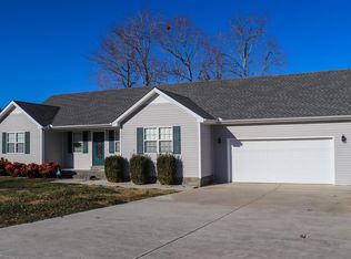 671 W Doak Rd, Manchester, TN 37355