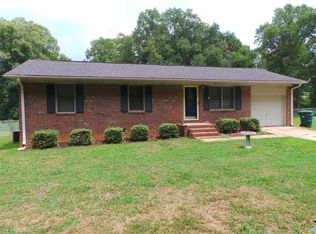 946 9th St, Gaffney, SC 29340