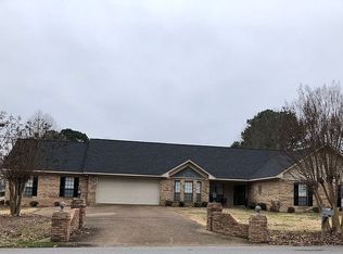 590 Golfview Dr NE, Arab, AL 35016