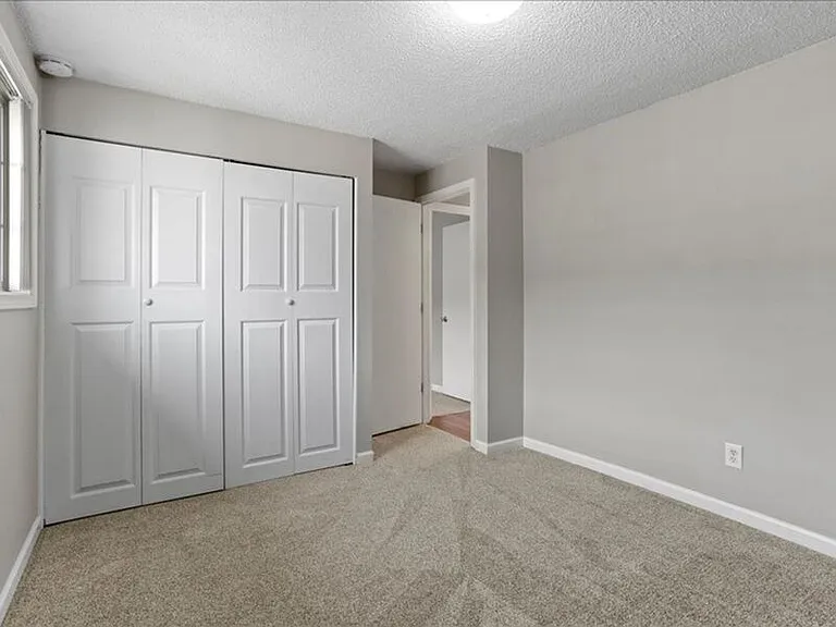 526 S 40th Ave #D209 — Photo 14