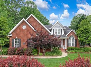 709 Greyrock Rd, Whitsett, NC 27377