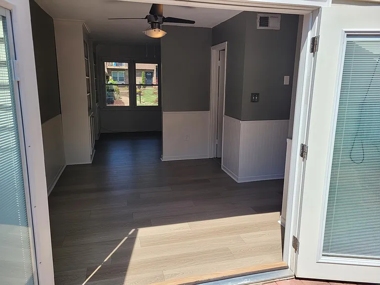 10 Poinsett Ave #D — Photo 6