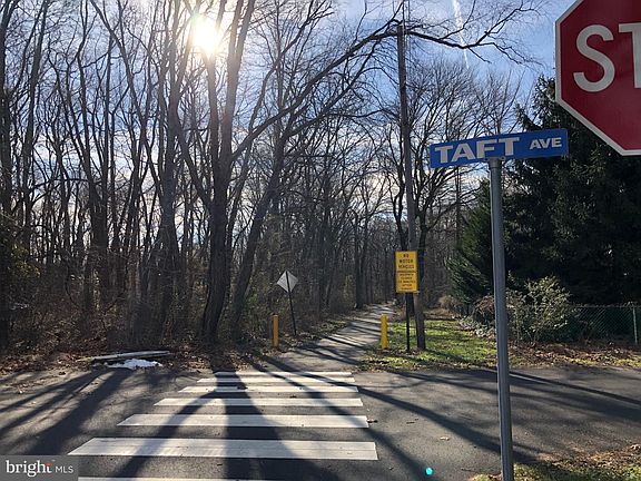 3rd image of New Jersey Ave