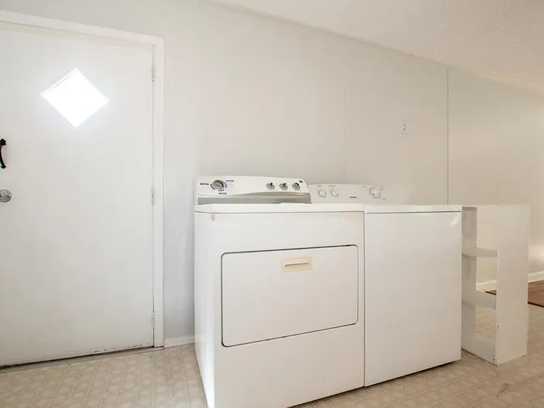 7967 Caswell Rd — Photo 39
