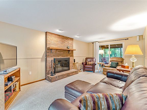 2nd image of 4116 Kellington Ct