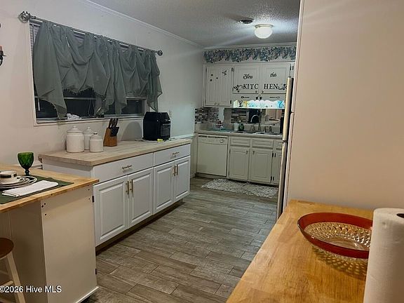 4th image of 2618 Drayton Court