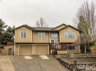 427 SW 30th Ct, Troutdale, OR 97060