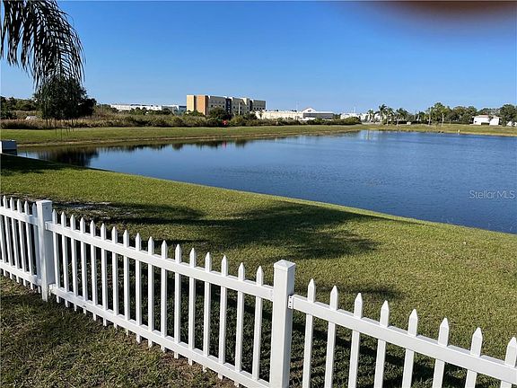 2nd image of 10904 Banyan Wood Way
