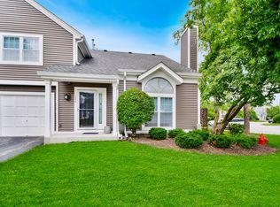 1234 N Knollwood Dr, Palatine, IL 60067