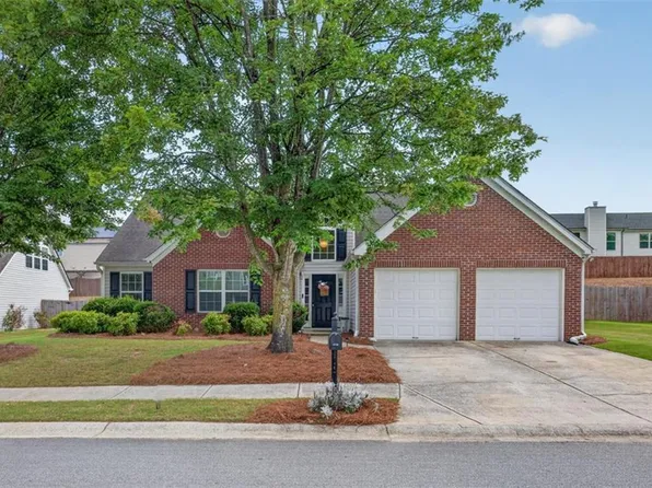 418 Franklin St, Braselton, GA 30517