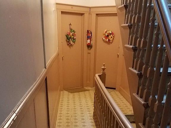 3rd image of 38 Clendenny Ave APT 1
