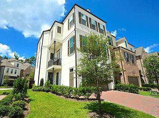 95 Gateway Park Pl, Spring, TX 77380