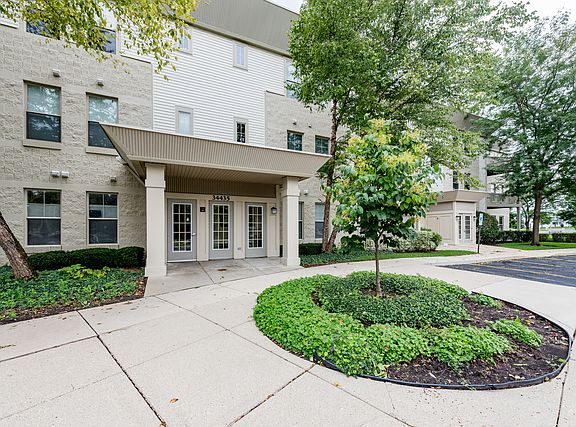 2nd image of 34435 N Old Walnut Cir Unit 307