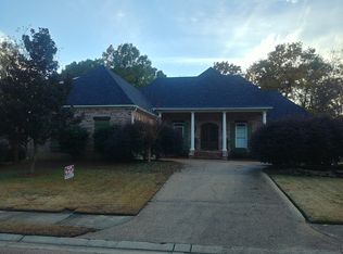 329 Kingsbridge Rd, Madison, MS 39110