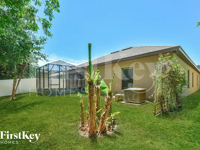 5384 Brilliance Cir — Photo 15