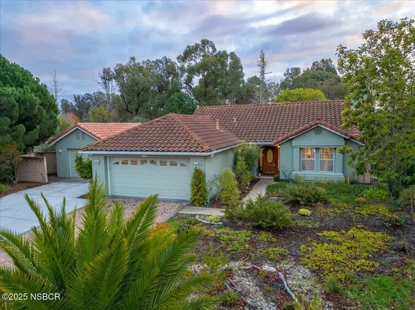 645 Black Ridge Ln, Nipomo, CA 93444