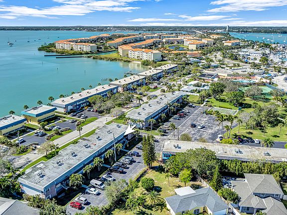 2nd image of 1176 Bayshore Drive #206