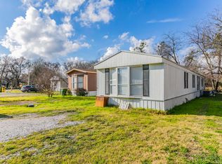 40 Rabbit Run Rd, Valley Mills, TX 76689