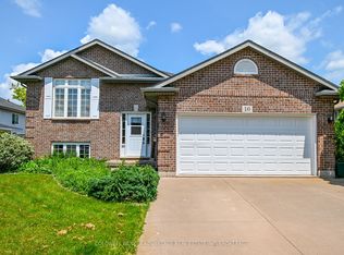 16 Wellandvale Dr, Welland, ON L3C 7C4