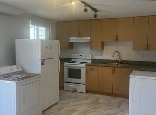 5421 Dumfries St #BASEMENT, Vancouver, BC V5P3A3