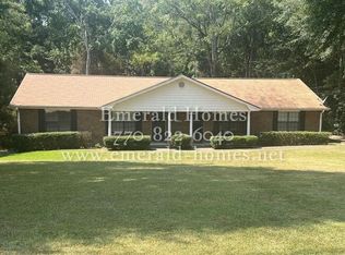 3163 Dove Ct, Snellville, GA 30078