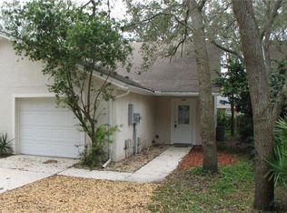 1041 S 19th St, Fernandina Beach, FL 32034
