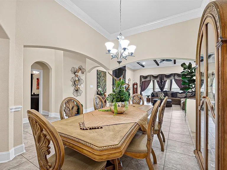 2624 Holbrook Springs Ln — Photo 10