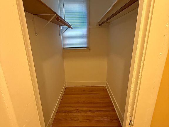 5th image of 3847 N Linder Ave #1S
