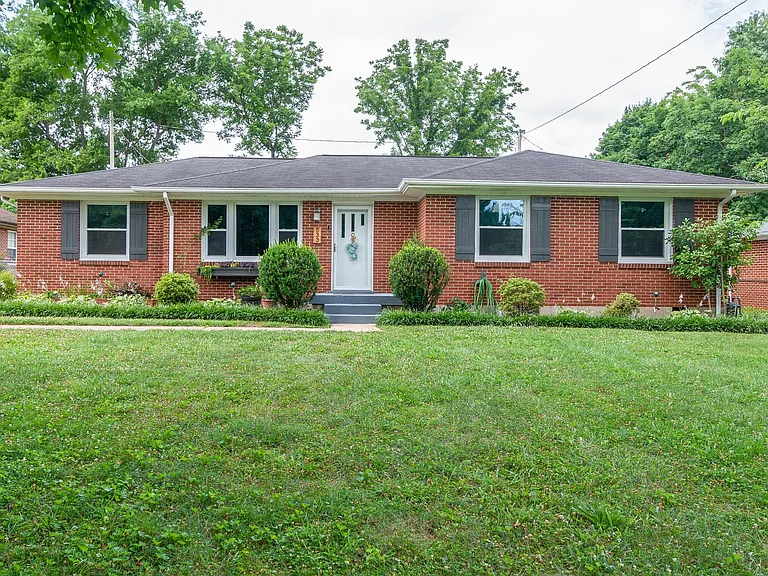 533 American Rd — Photo 1