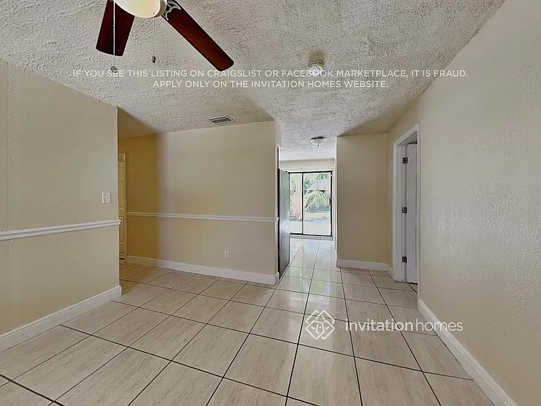 4888 Prince Dr — Photo 3