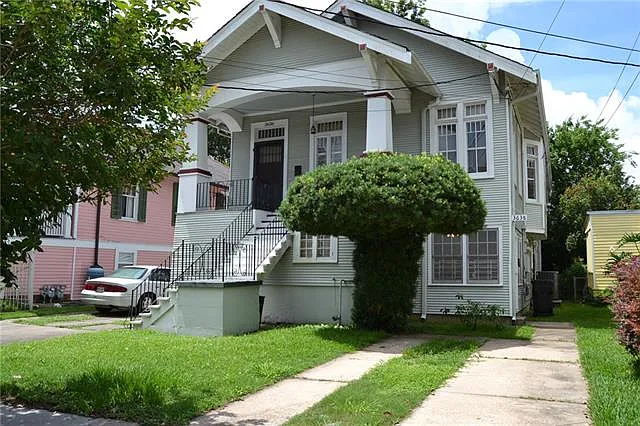 3638 Cleveland Ave