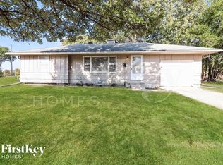 8608 E 87th St, Raytown, MO 64138