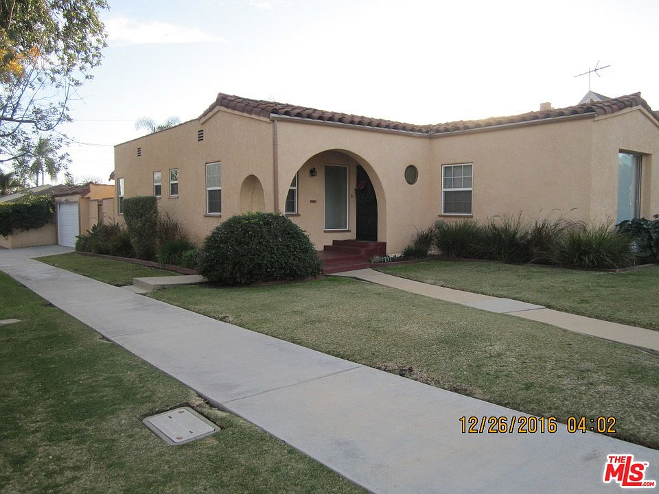 1st image of 3802 W 59th St