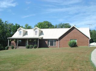 288 Indian Creek Dr, Cynthiana, KY 41031