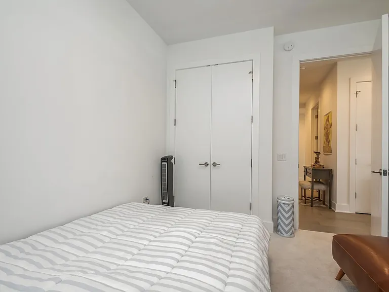 1701 W Webster Ave #608 — Photo 14