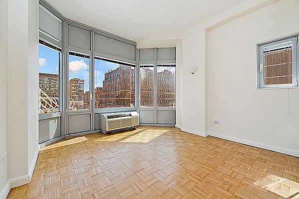 1st image of 200 E 32nd St APT 8B
