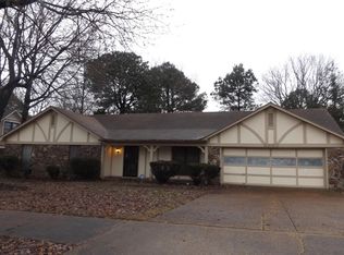 6895 Glenwick Dr, Memphis, TN 38141