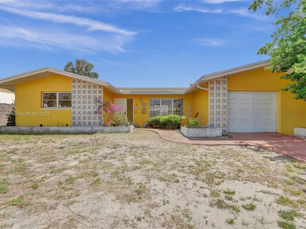 1032 SW 11th St, Boca Raton, FL 33486