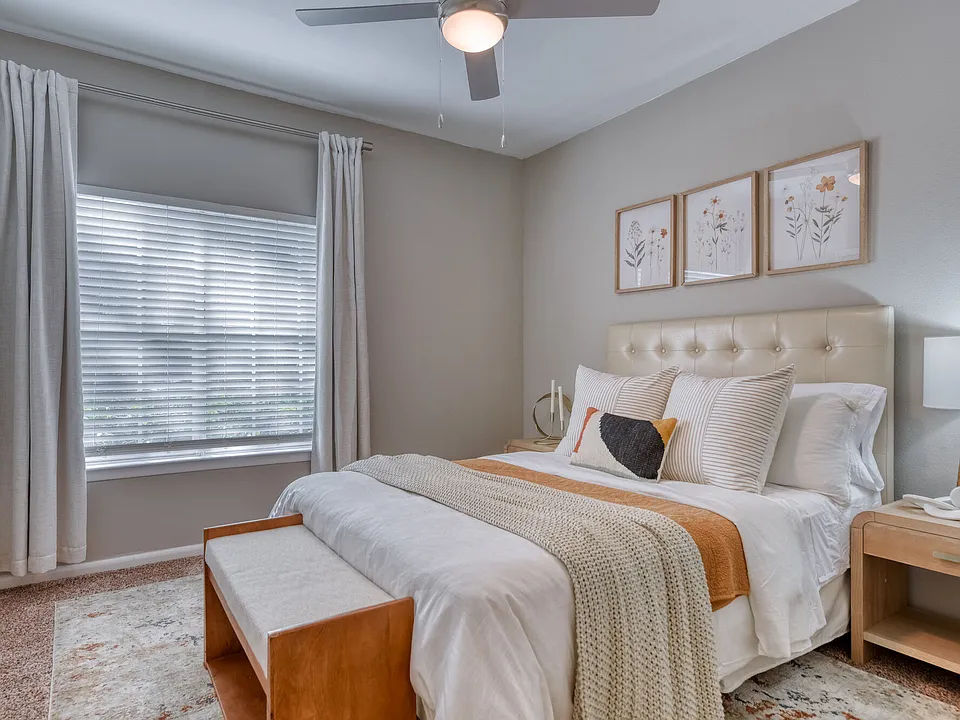 The Highline apartments community photo