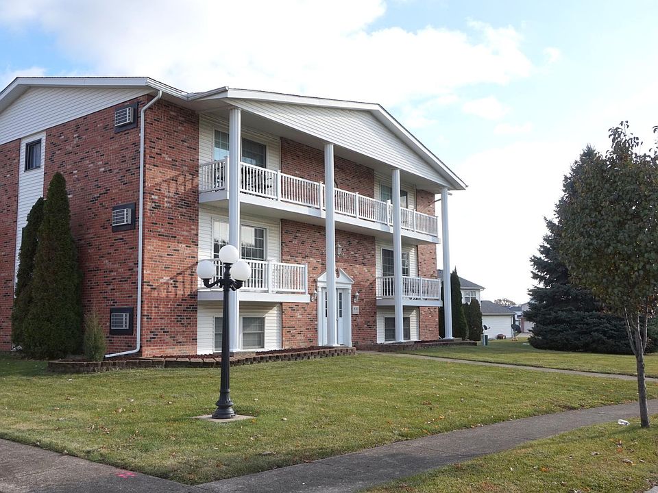 1st image of 830 Gettysburg Dr