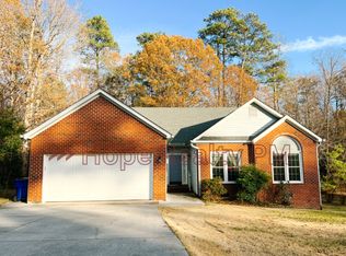 5711 Meadowood Ln, North Chesterfield, VA 23237