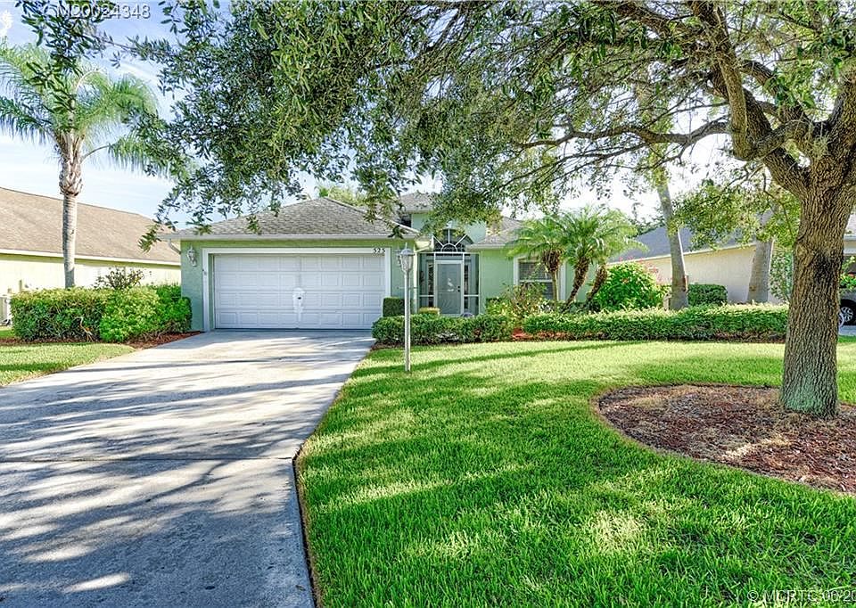 1st image of 525 SW Cyrilla Trl