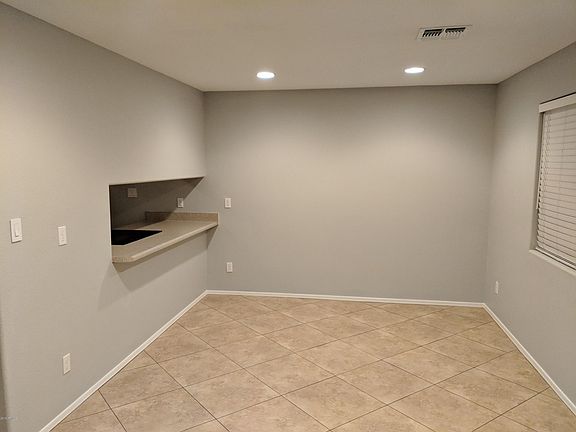 3rd image of 5419 W Lewis Ave